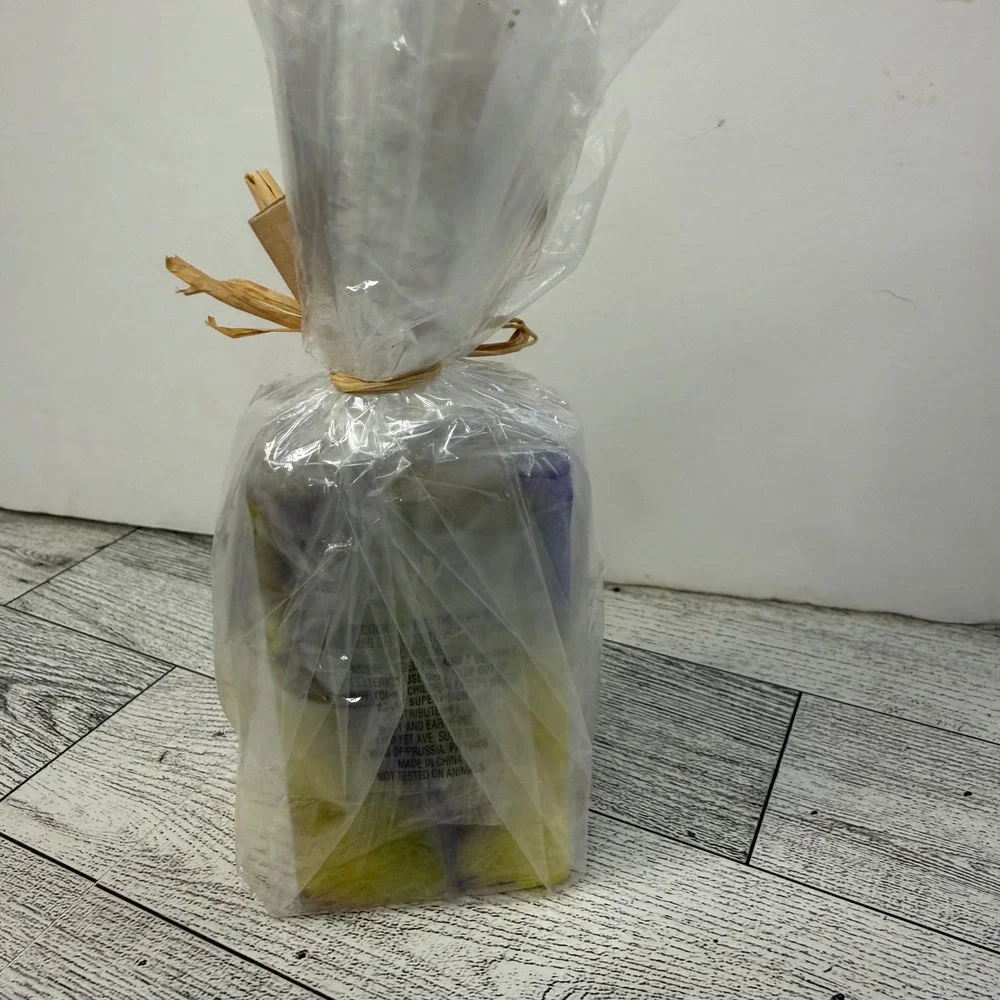 Body & Earth Lavender Sleep Potion Handmade Soap 2 Piece Set Purple Yellow 2.6oz
